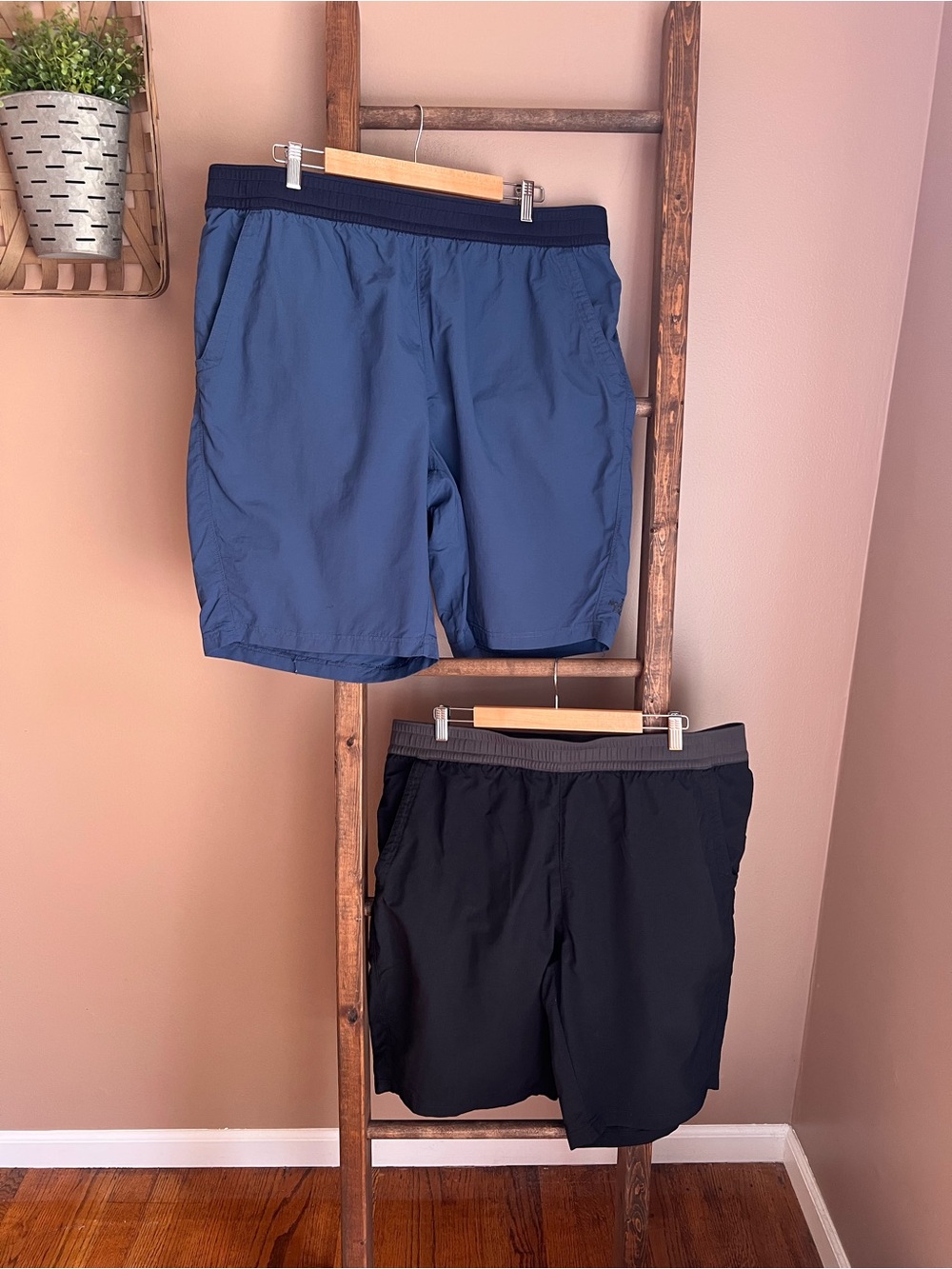 The North Face Men’s Lightweight Quick-Dry Shorts